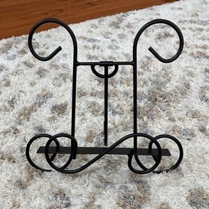 Black Metal Decorative Easel Stand